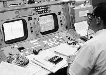 Sy Liebergot as the Apollo 4 Assistant Flight Director